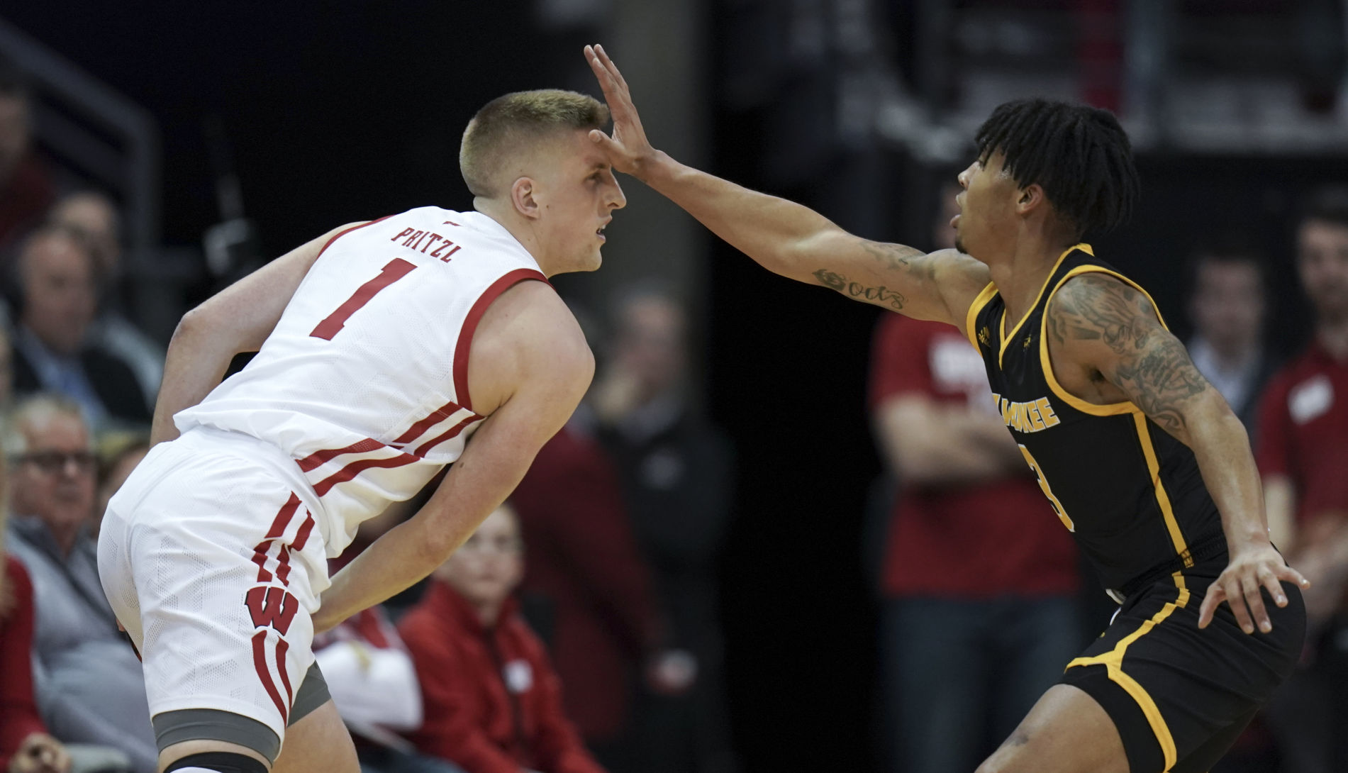 Badgers 83, Panthers 64